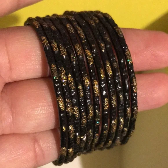 INDIAN BANGLES - Picture 1 of 9